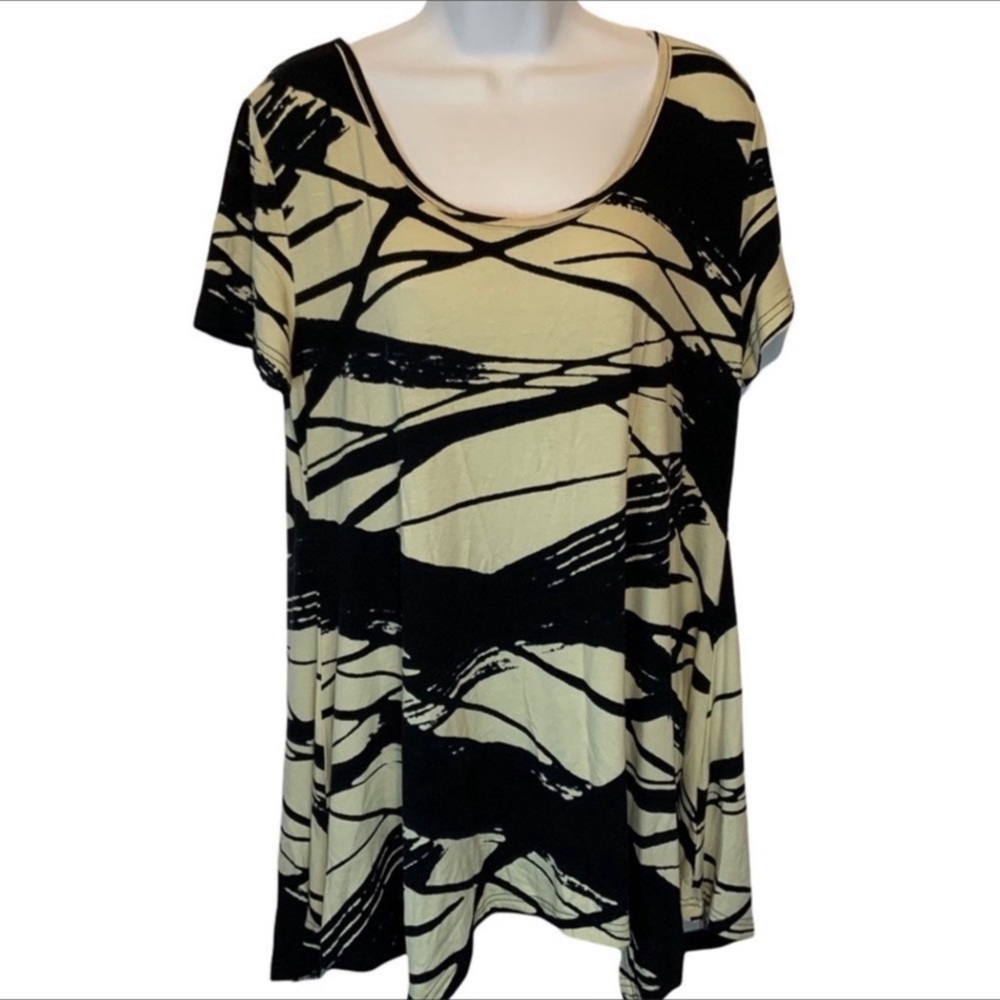 Nandashe tunic soft & stretchy top NWT